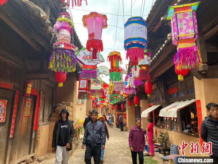 賭博：（新春走基層）“小河淌水”的故鄕雲南彌渡數萬人唱花燈、閙元宵